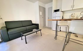 Cosy 20m avec BALCON à proximité des PLAGES